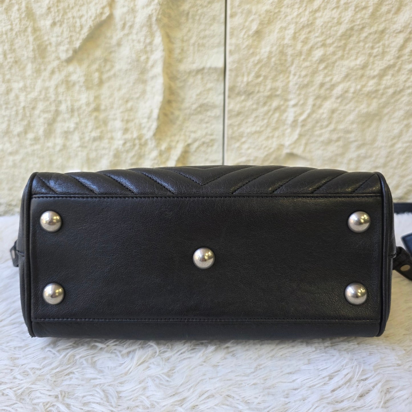 Saint Laurent LouLou Leather Bowling Bag (Pre-Owned)