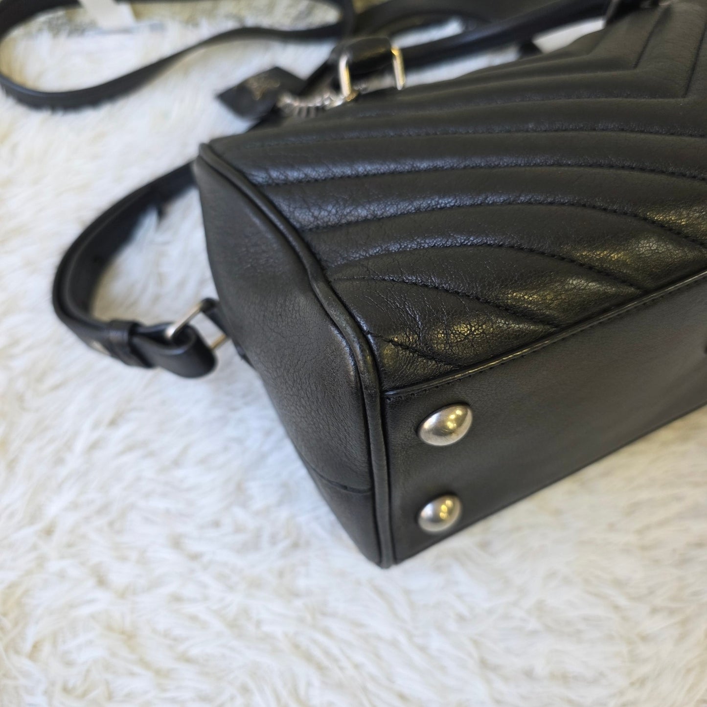 Saint Laurent LouLou Leather Bowling Bag (Pre-Owned)