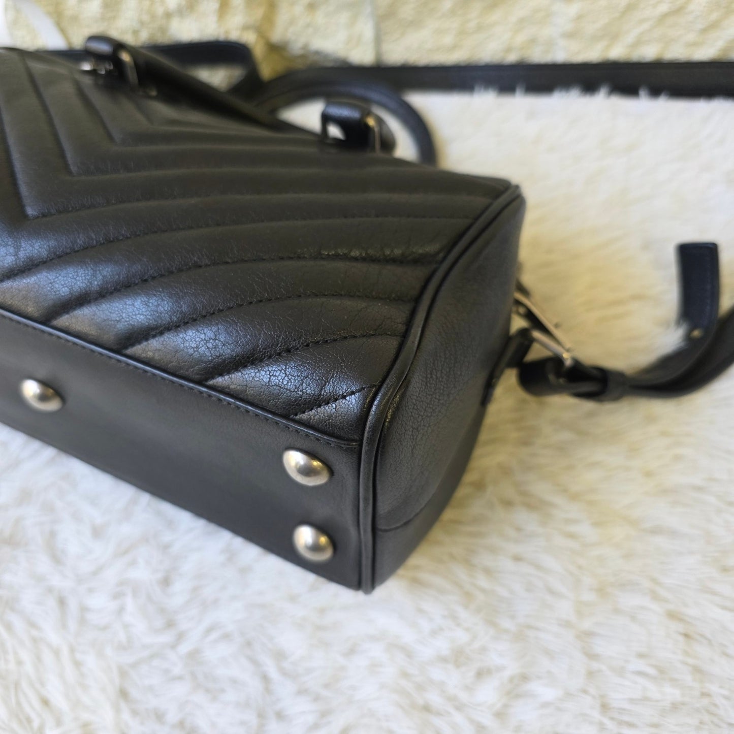 Saint Laurent LouLou Leather Bowling Bag (Pre-Owned)