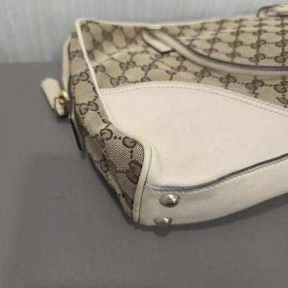 Gucci GG Canvas Shoulder Bag (Pre-Owned)