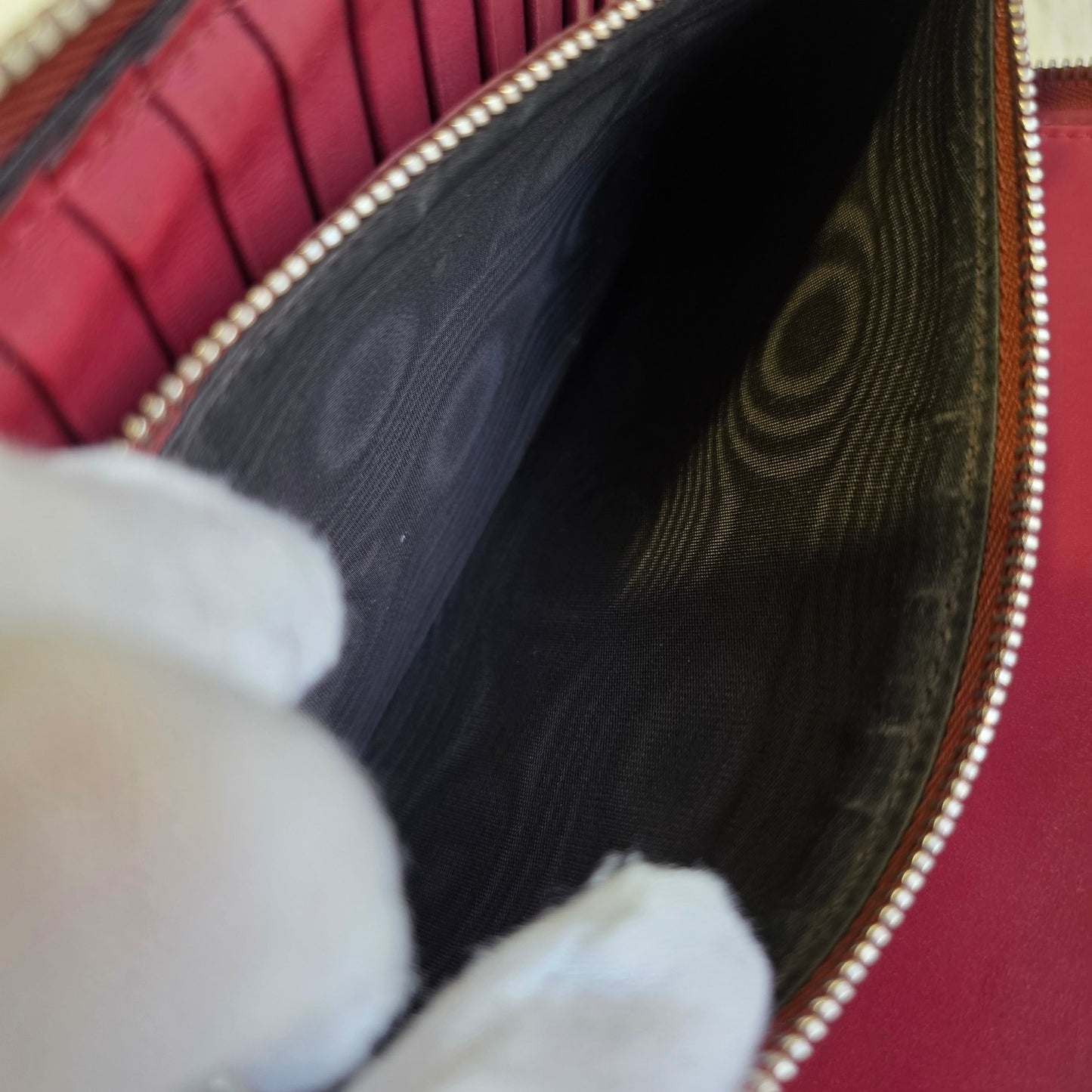 Gucci Guccissima Leather Long Wallet (Pre-Owned)