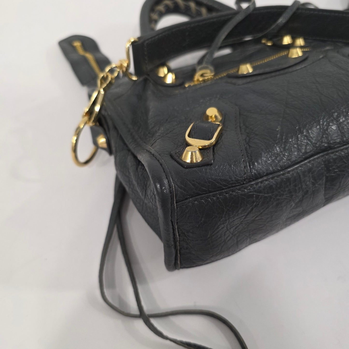 Balenciaga Classic City Leather Shoulder Bag (Pre-Owned)