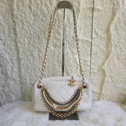 Chanel Gabrielle Quilted Leather Chain Shoulder Bag (Pre-Owned)