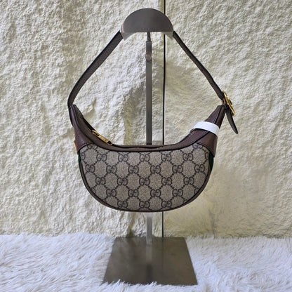 Gucci GG Canvas Crescent Shoulder Bag (Pre-Owned)