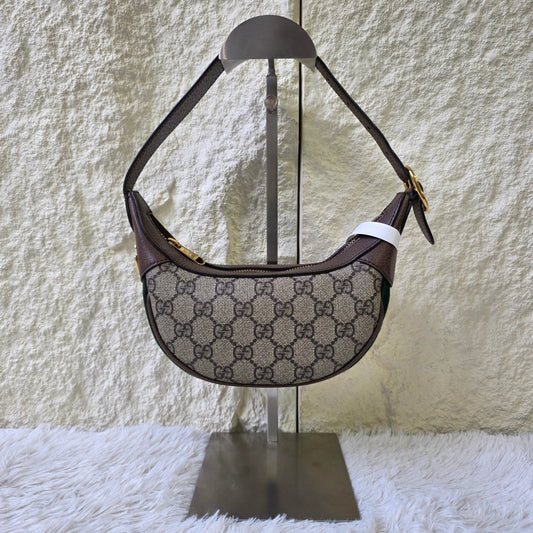 Gucci GG Canvas Crescent Shoulder Bag (Pre-Owned)