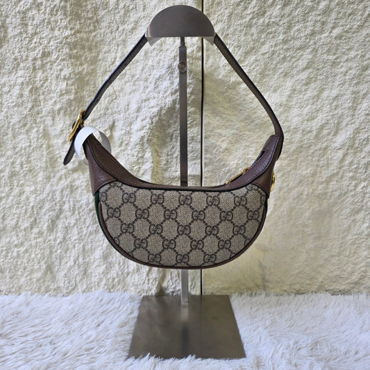 Gucci GG Canvas Crescent Shoulder Bag (Pre-Owned)