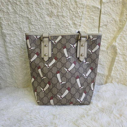 Gucci GG Supreme Tote Bag (Pre-Owned)