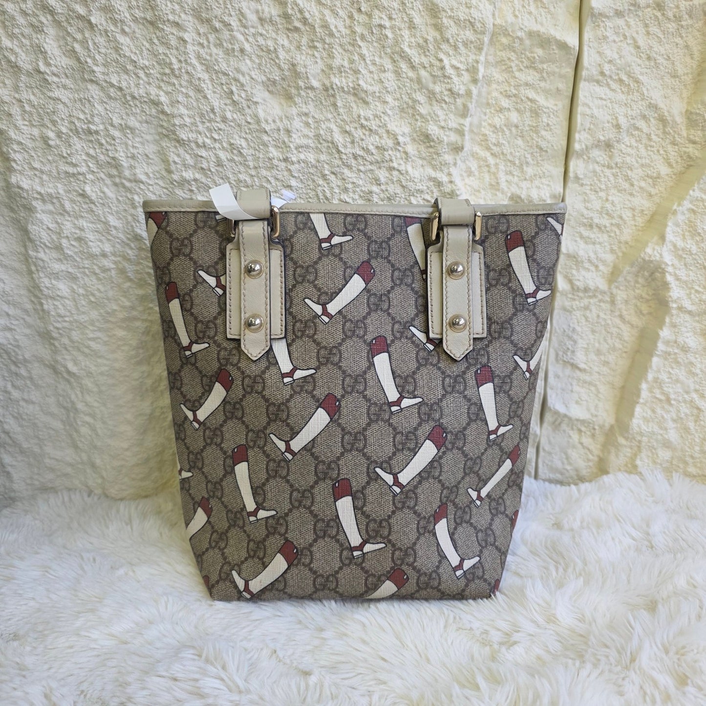 Gucci GG Supreme Tote Bag (Pre-Owned)