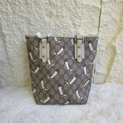 Gucci GG Supreme Tote Bag (Pre-Owned)