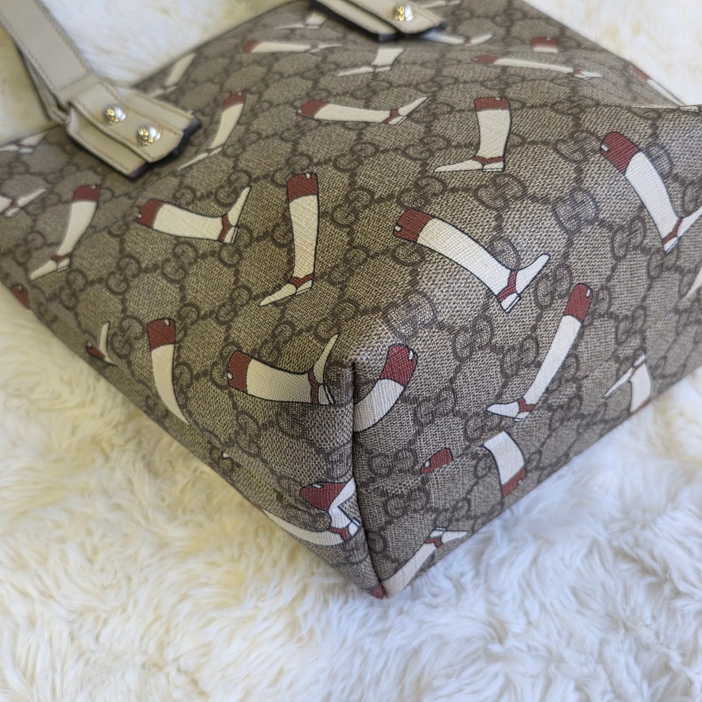 Gucci GG Supreme Tote Bag (Pre-Owned)