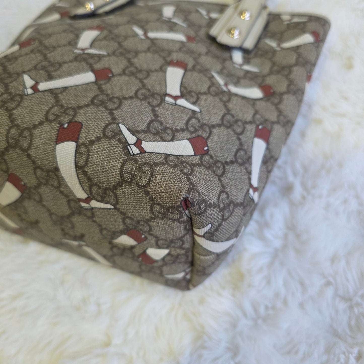 Gucci GG Supreme Tote Bag (Pre-Owned)