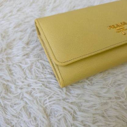 Prada Saffiano Leather Long Wallet (Pre-Owned)