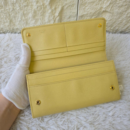 Prada Saffiano Leather Long Wallet (Pre-Owned)