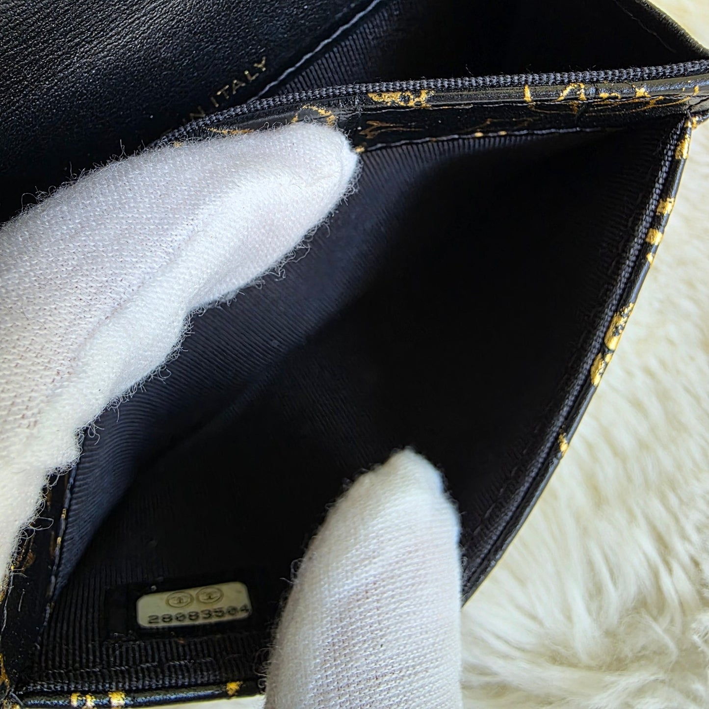 Chanel Reissue 2.55 Graffiti Leather Long Wallet (Pre-Owned)