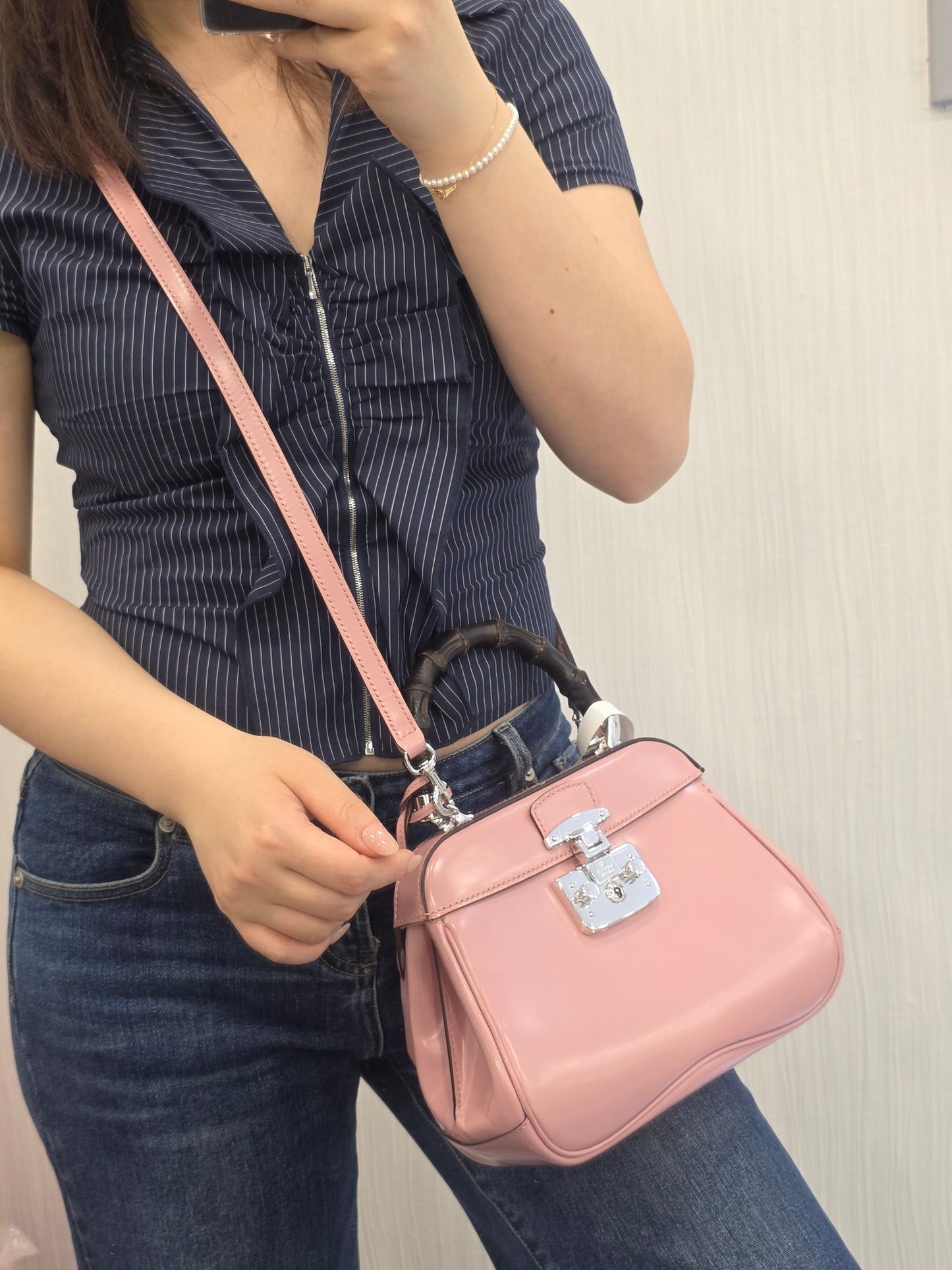 Gucci Bamboo Handle Leather Top Handle Bag (Pre-Owned)