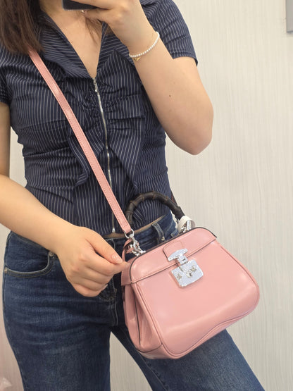Gucci Bamboo Handle Leather Top Handle Bag (Pre-Owned)