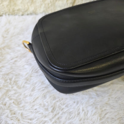 Fendi Leather Camera Shoulder Bag (Pre-Owned)