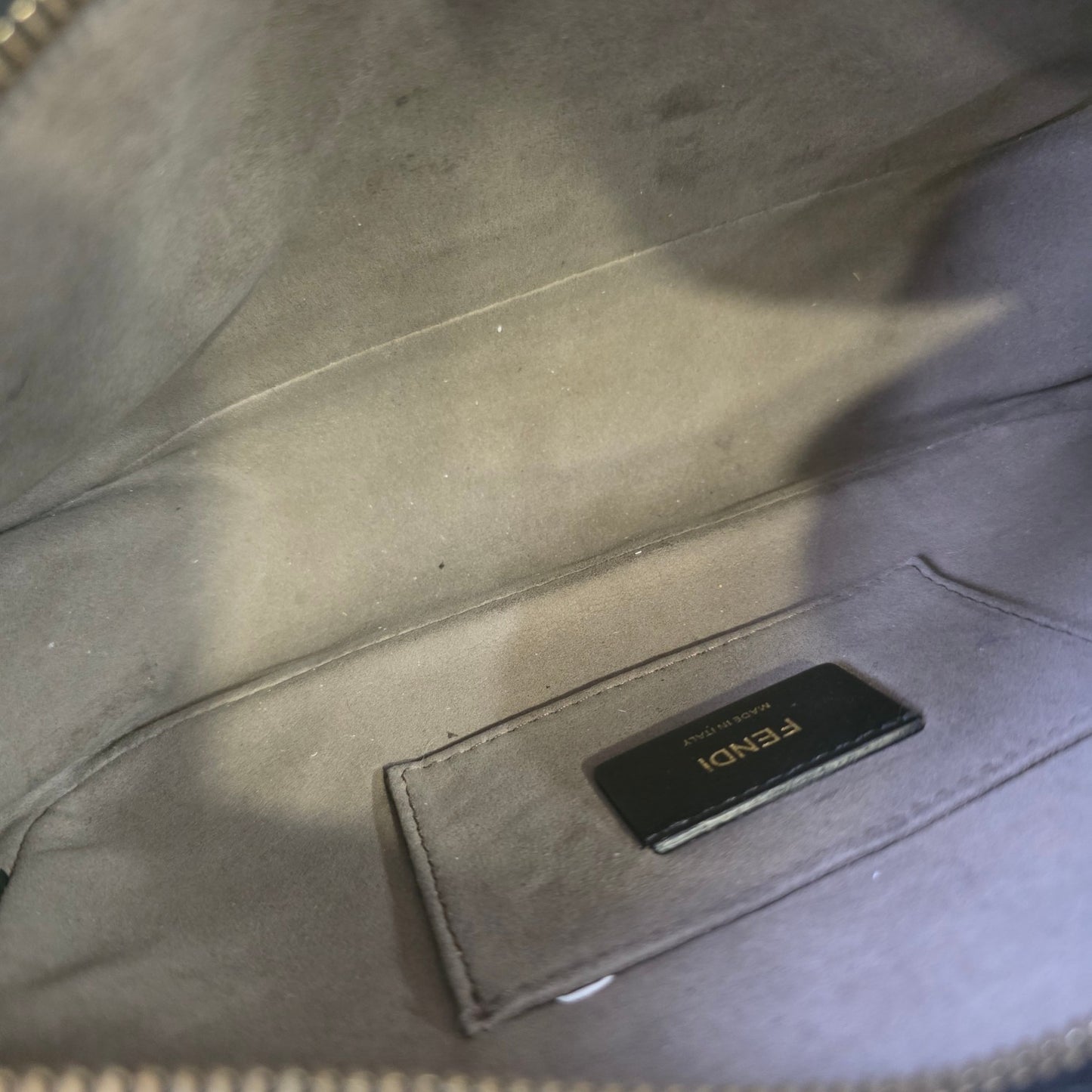 Fendi Leather Camera Shoulder Bag (Pre-Owned)