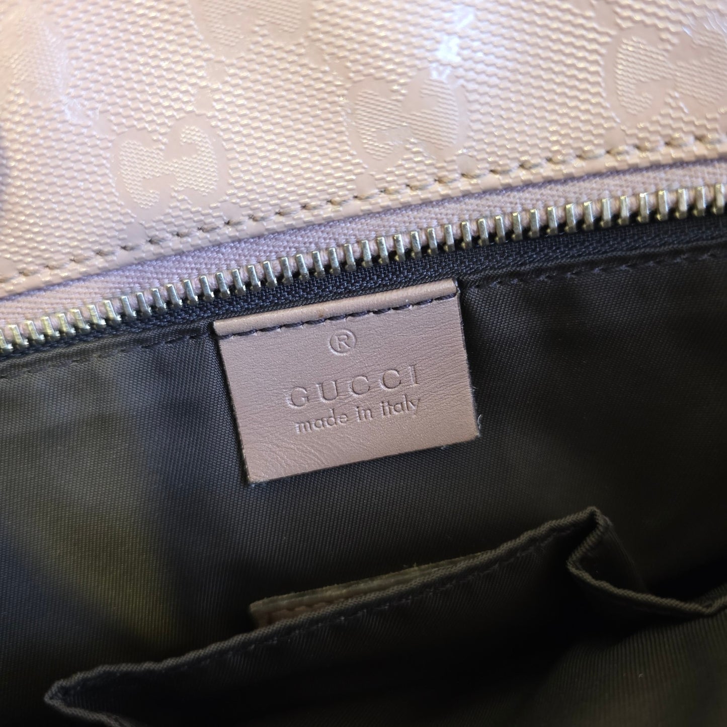 Gucci Guccissima Patent Leather Tote Bag (Pre-Owned)