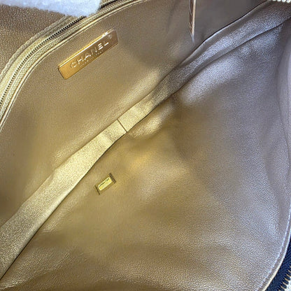 Chanel Gabrielle Quilted Leather Chain Shoulder Bag (Pre-Owned)