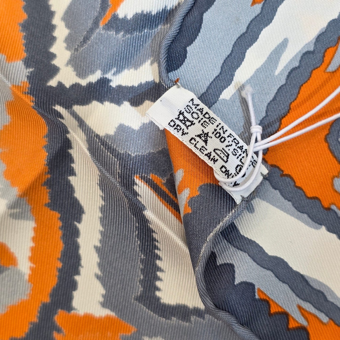Hermès Geometric Print Silk Scarf (Pre-Owned)