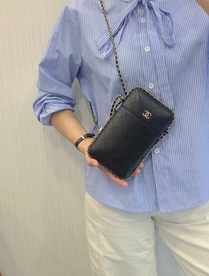 Chanel Quilted Leather Phone Holder Chain Bag (Pre-Owned)