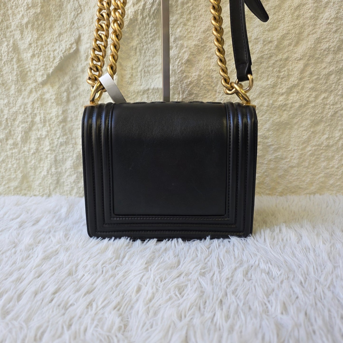 Chanel Boy Quilted Leather Chain Shoulder Bag (Pre-Owned)