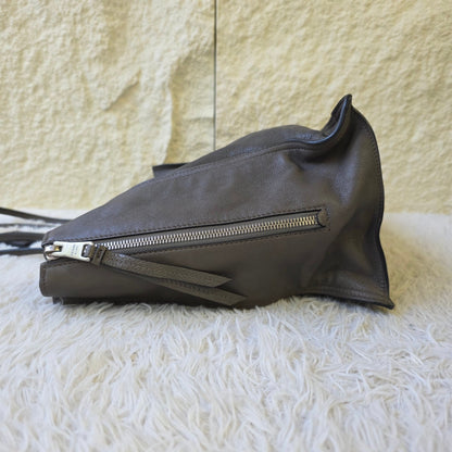 Prada Etiquette Leather Tote Bag (Pre-Owned)