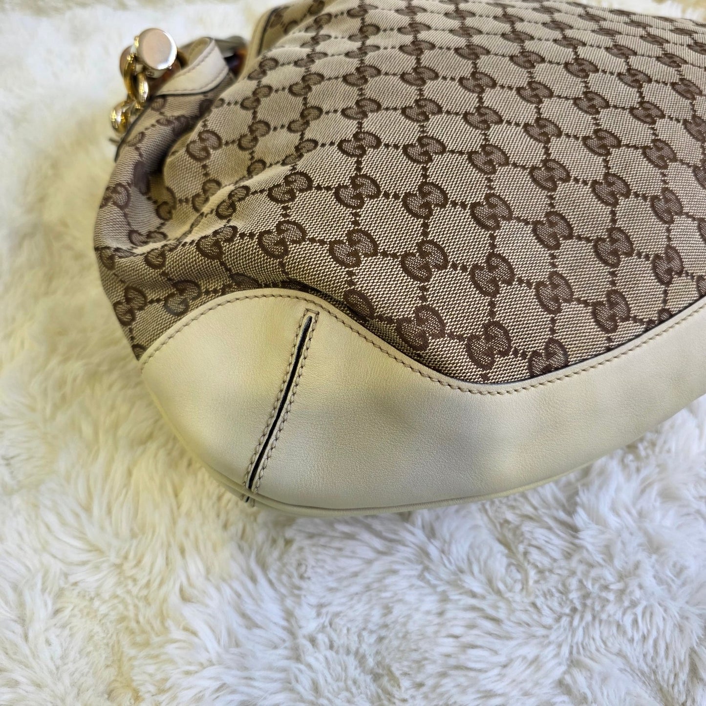 Gucci Bamboo GG Canvas Shoulder Bag (Pre-Owned)