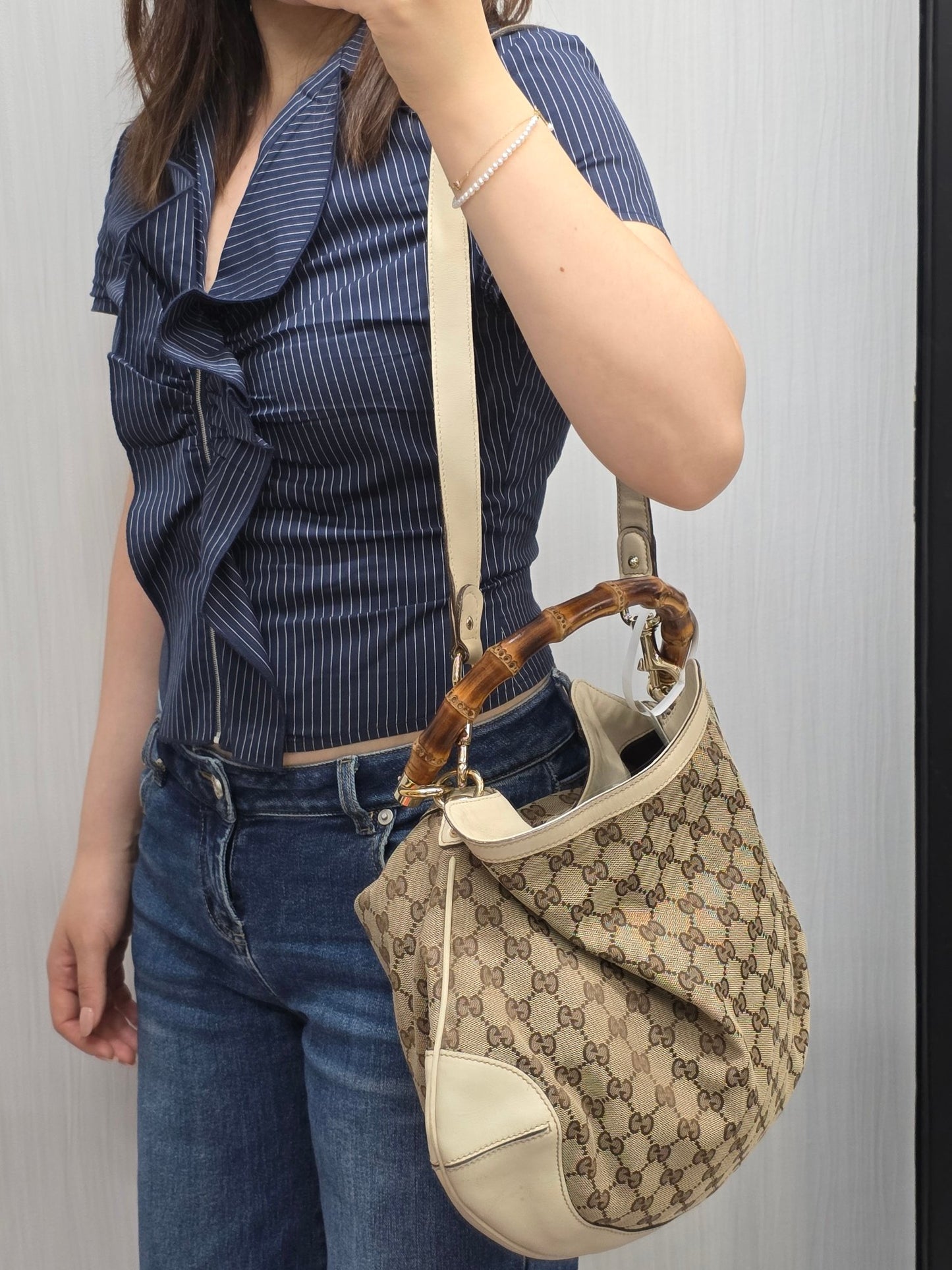 Gucci Bamboo GG Canvas Shoulder Bag (Pre-Owned)