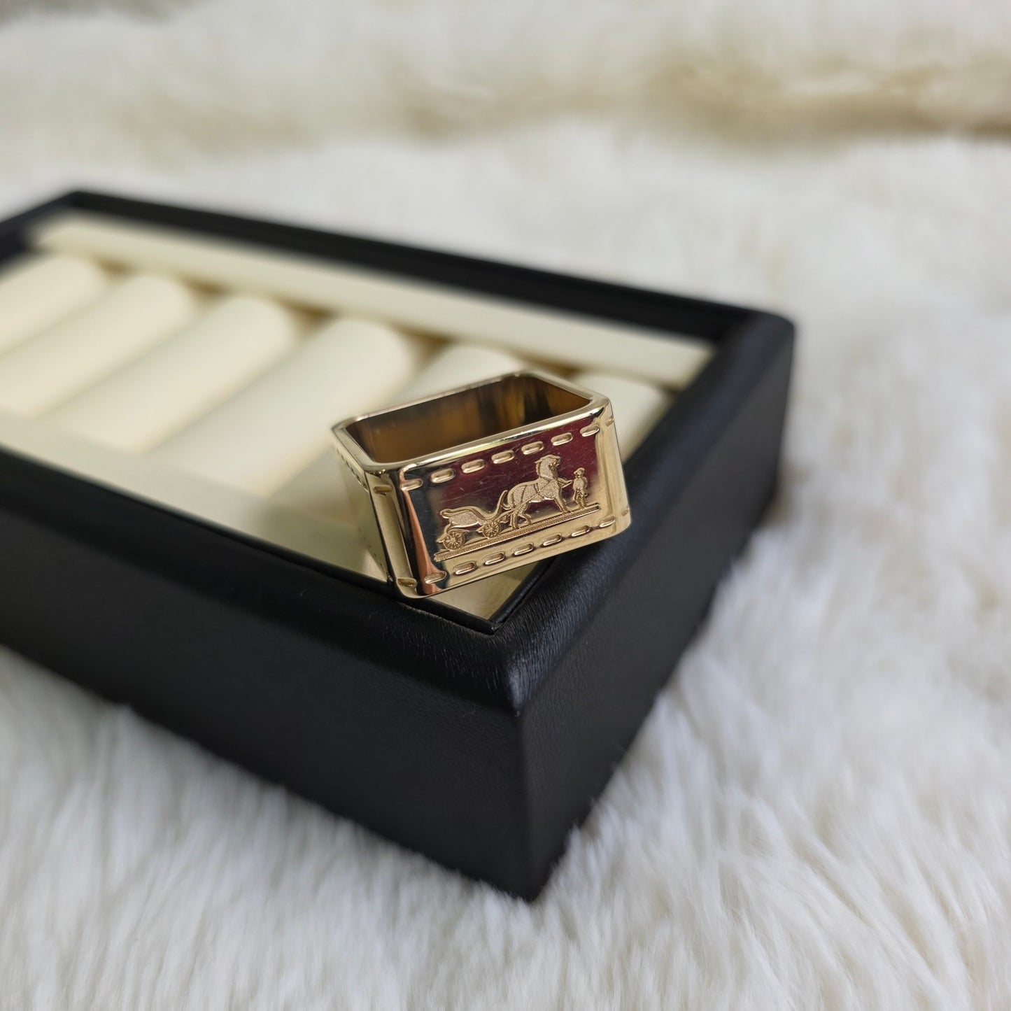 Hermès Horse Carriage Scarf Ring (Pre-Owned)