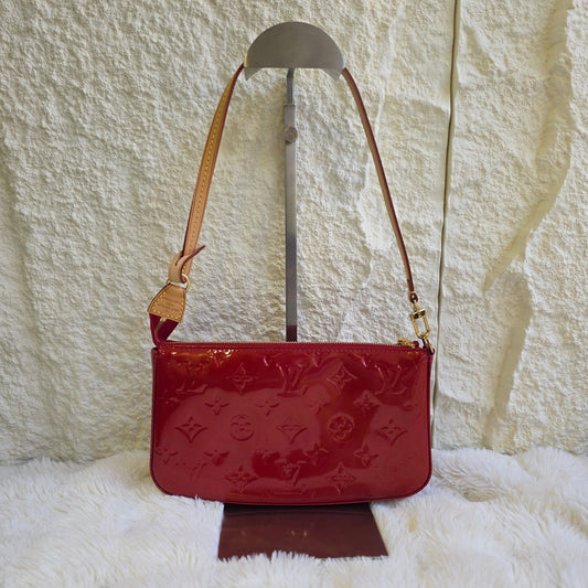 Louis Vuitton Monogram Vernis Pochette Accessoires (Pre-Owned)