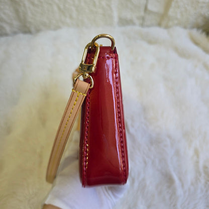 Louis Vuitton Monogram Vernis Pochette Accessoires (Pre-Owned)