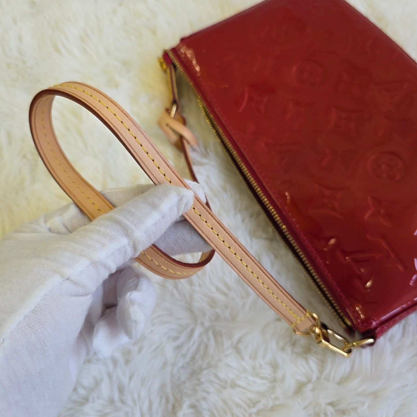 Louis Vuitton Monogram Vernis Pochette Accessoires (Pre-Owned)