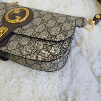 Gucci GG Canvas Shoulder Bag (Pre-Owned)