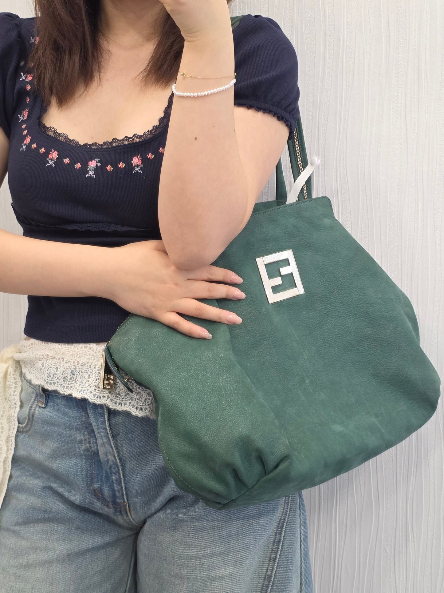 Fendi Peekaboo Leather Tote Bag (Pre-Owned)