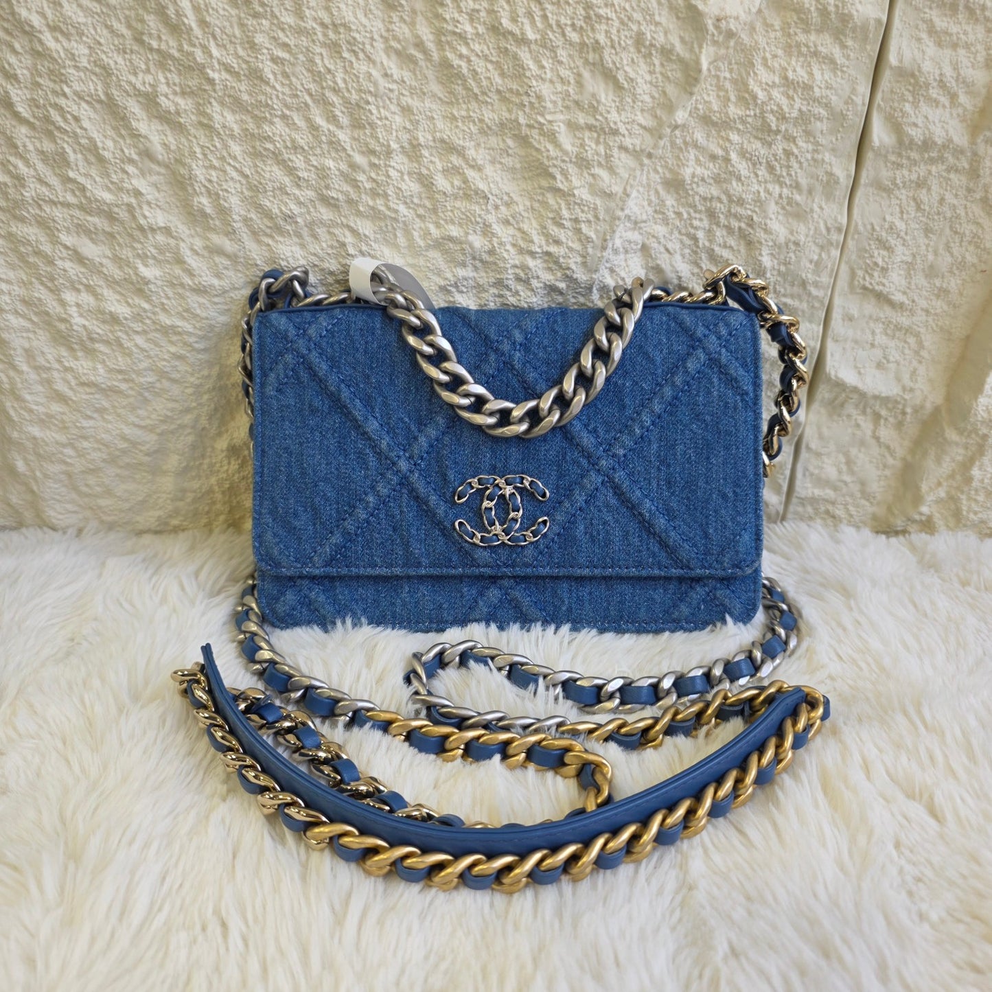 Chanel Denim 19 Chain Wallet Bag (Pre-Owned)
