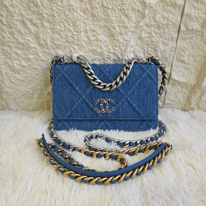 Chanel Denim 19 Chain Wallet Bag (Pre-Owned)