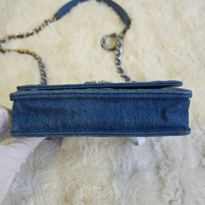 Chanel Denim 19 Chain Wallet Bag (Pre-Owned)