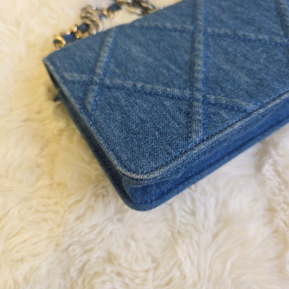 Chanel Denim 19 Chain Wallet Bag (Pre-Owned)