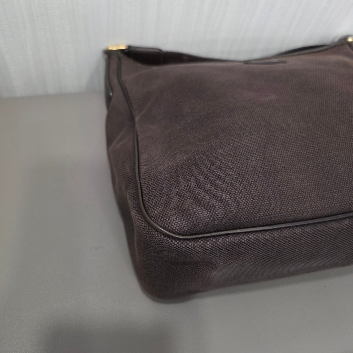 Gucci Canvas Shoulder Bag (Pre-Owned)