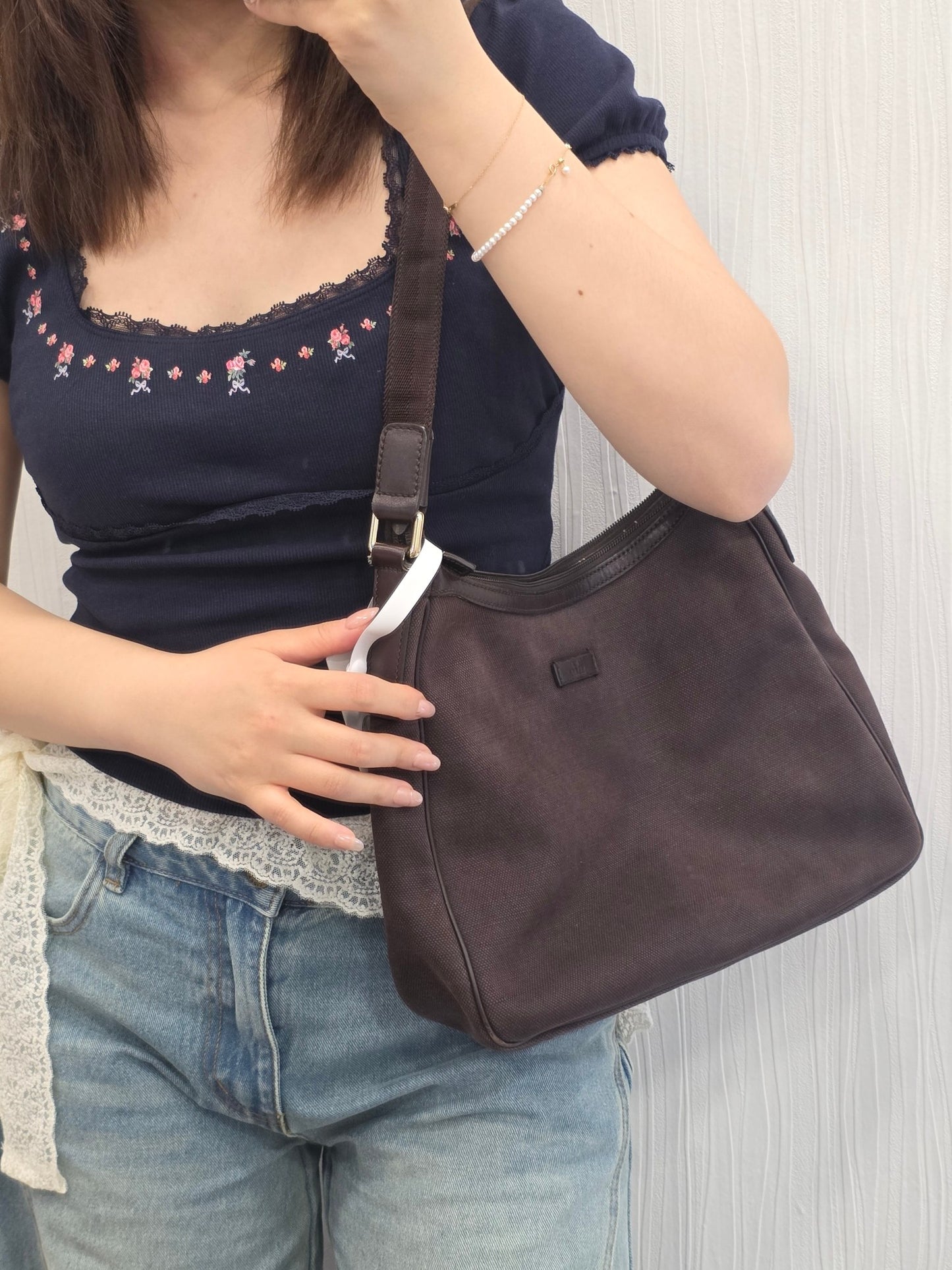Gucci Canvas Shoulder Bag (Pre-Owned)