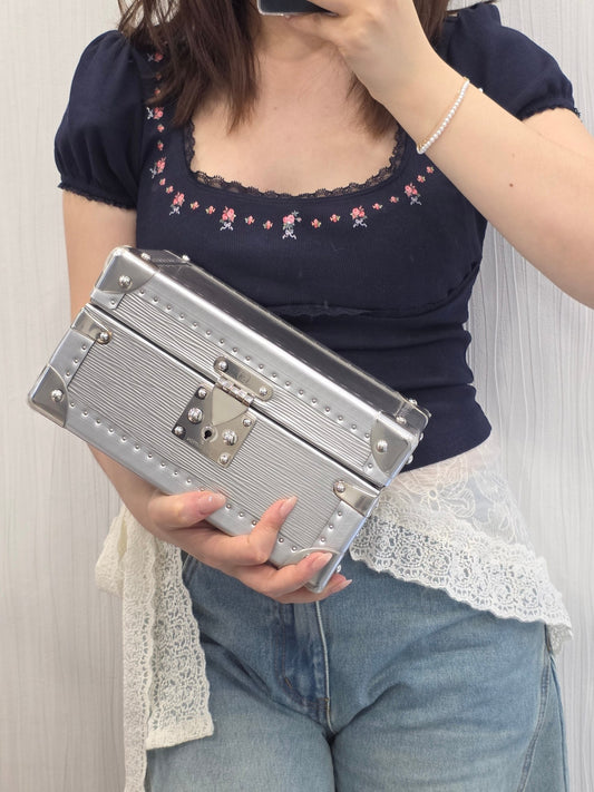 Louis Vuitton Silver Epi Trunk Shoulder Bag (Pre-Owned)