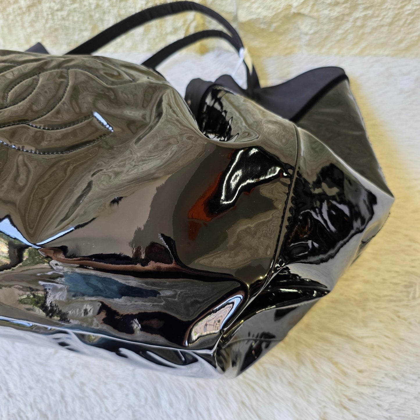 Chanel Patent CC Coco Cabas Tote Bag (Pre-Owned)
