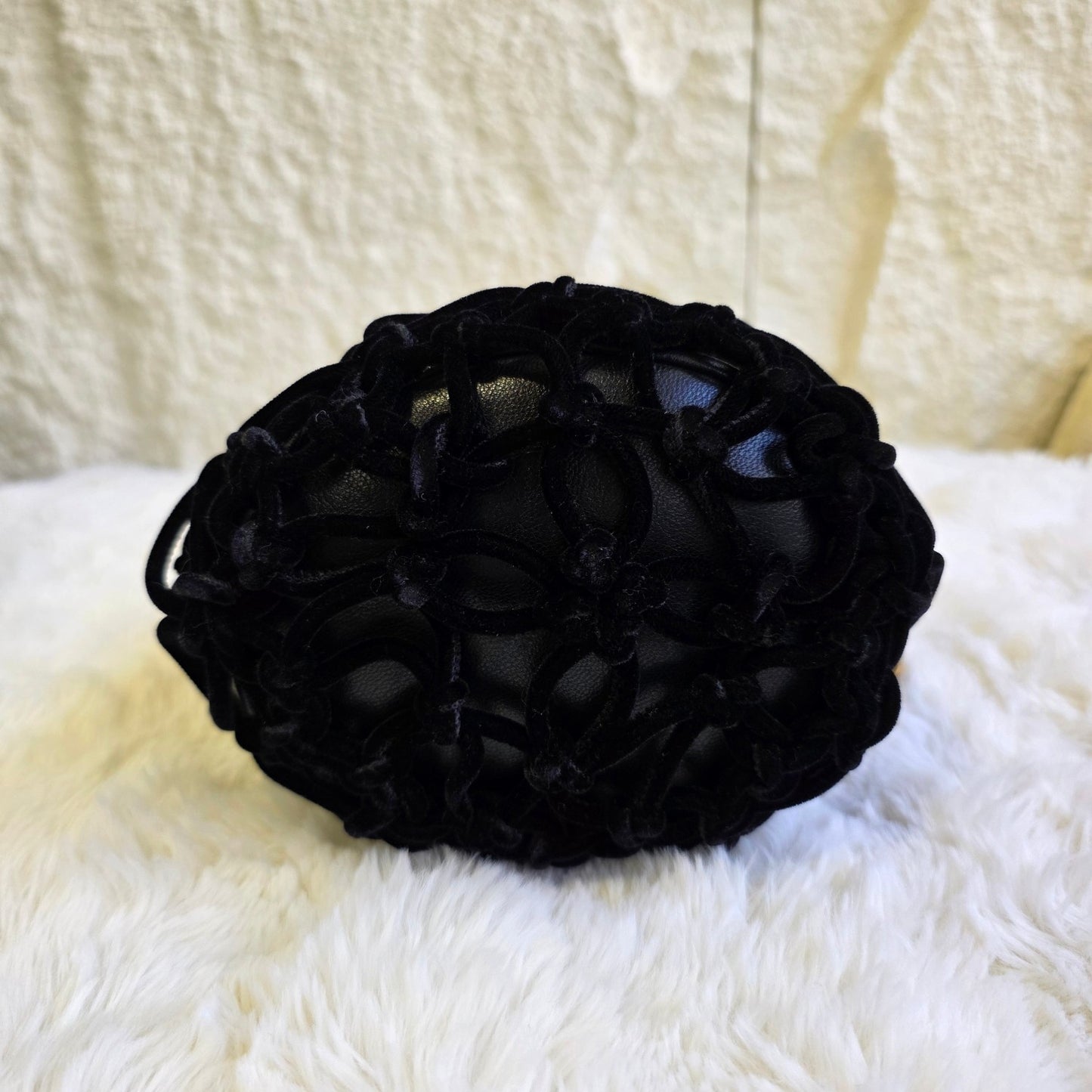 Chanel Quilted Leather Drawstring Bucket Bag (Pre-Owned)