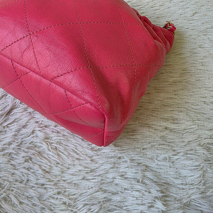 Chanel Quilted Leather Drawstring Bucket Bag (Pre-Owned)