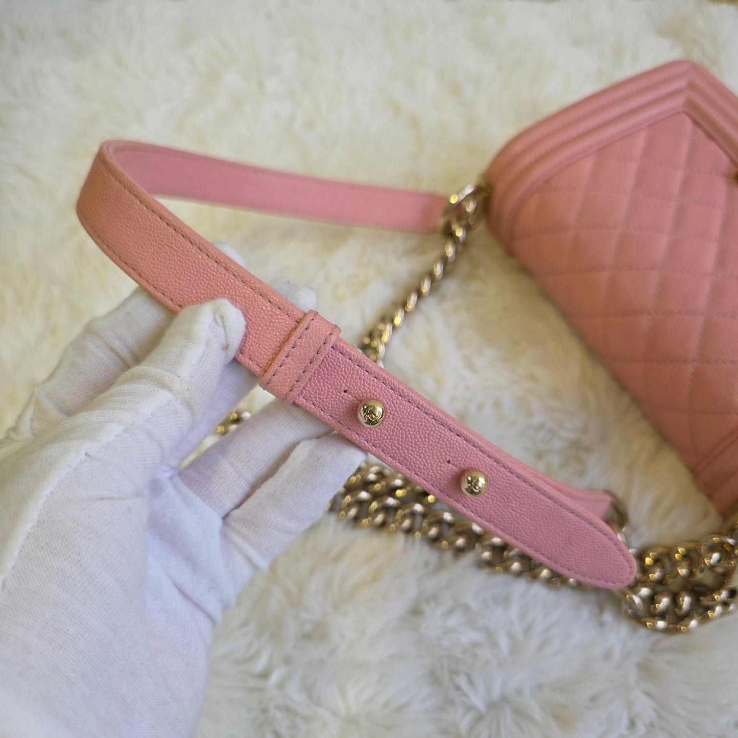 Chanel Boy Quilted Leather Chain Bag (Pre-Owned)