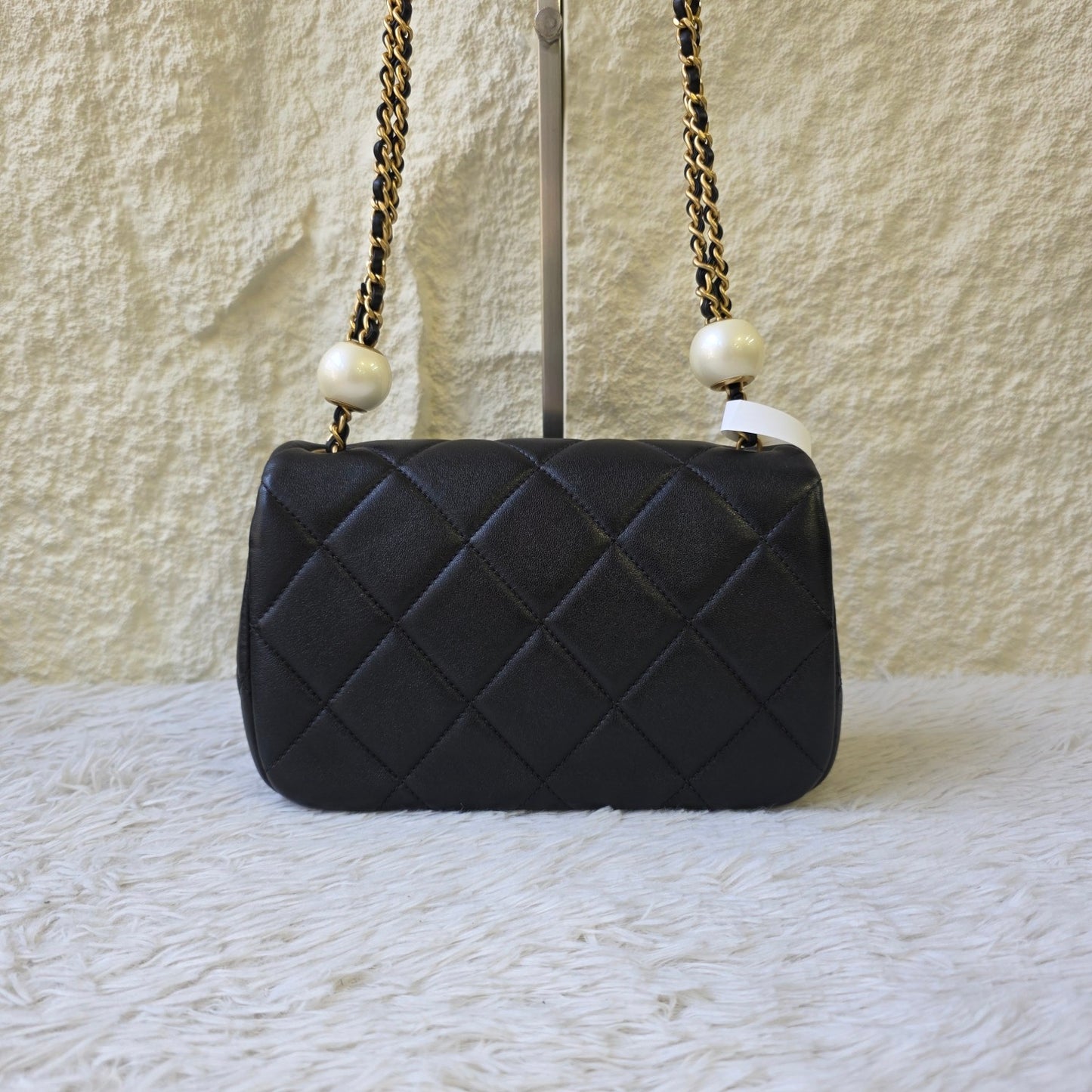 Chanel Quilted Leather Mini Chain Shoulder Bag (Pre-Owned)