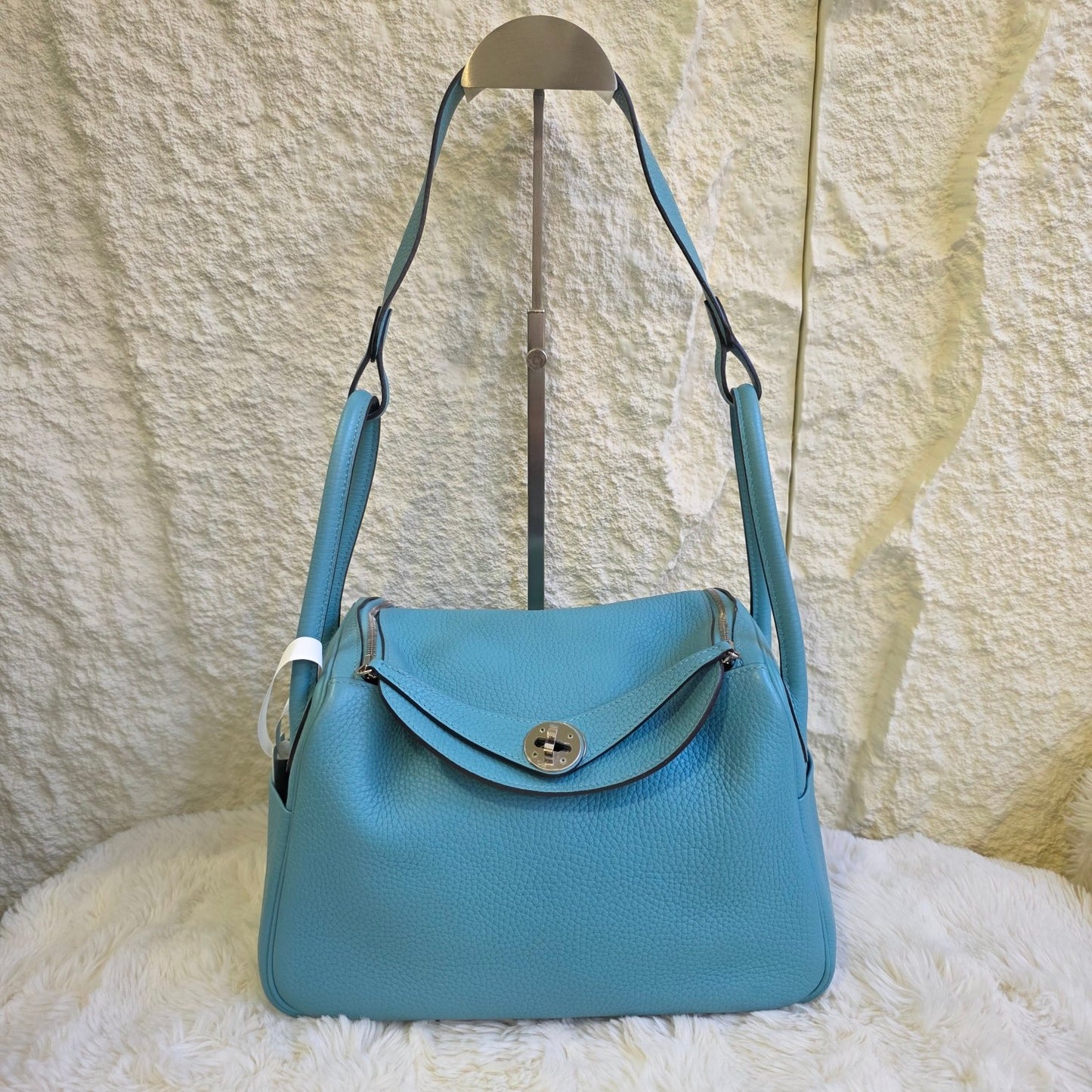 Hermès Lindy Leather Shoulder Bag (Pre-Owned)