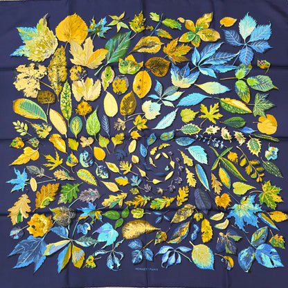 Hermès 90 Scarf "Tourbilion" [Pre-Owned]